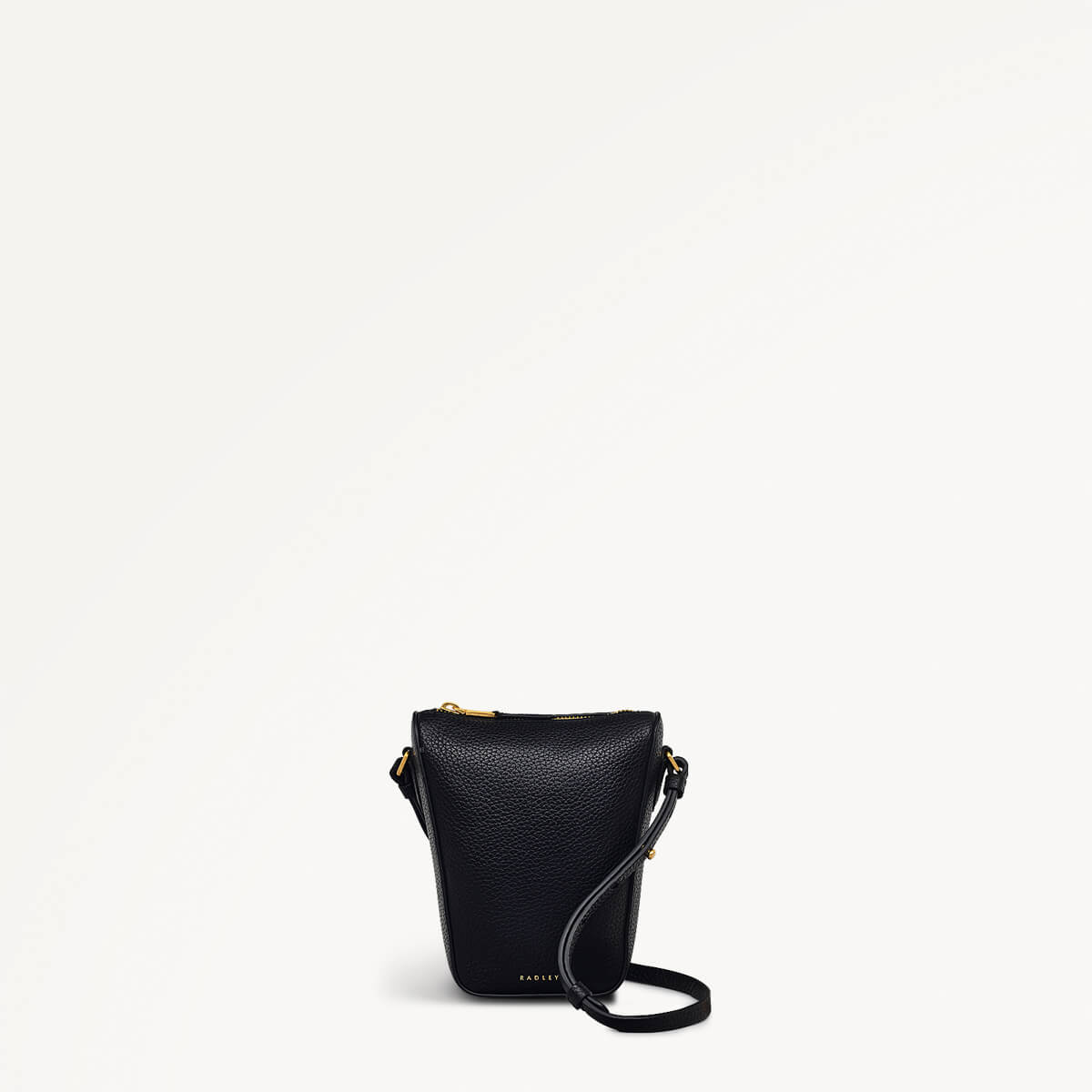 Oak Street Medium Phone Cross Body Black - 110215