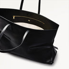 Fleet Street Leather Large Open Top Shoulder Bag in Black - 110308