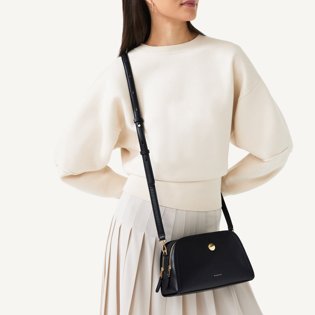 Bathurst Mews Small Ziptop Cross Body Black - 110648