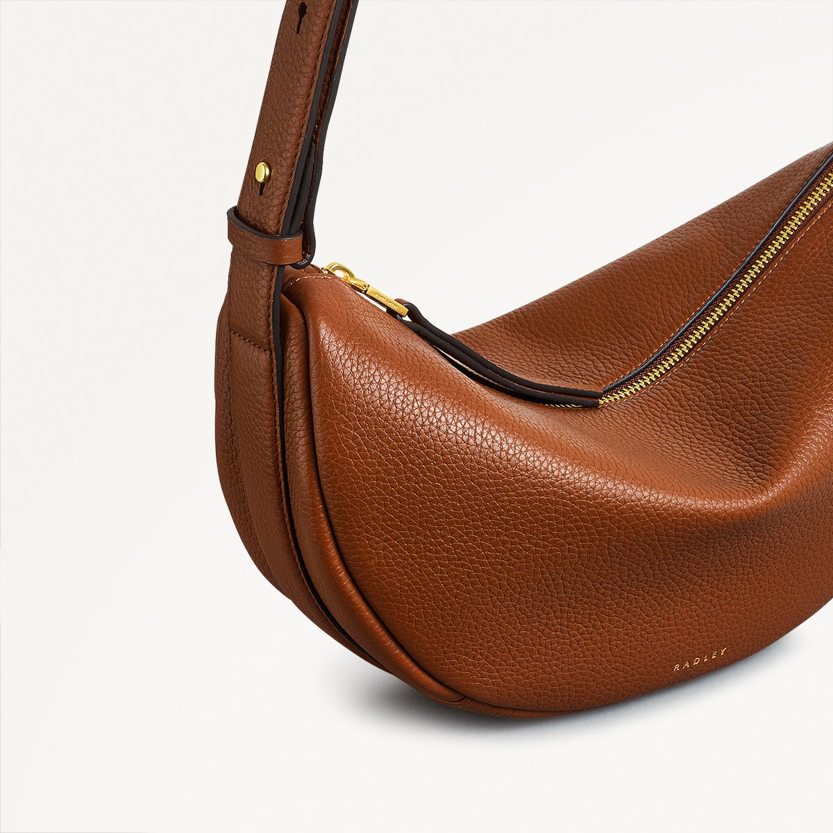 Dukes Place Medium Ziptop Sling Saddle - 111389