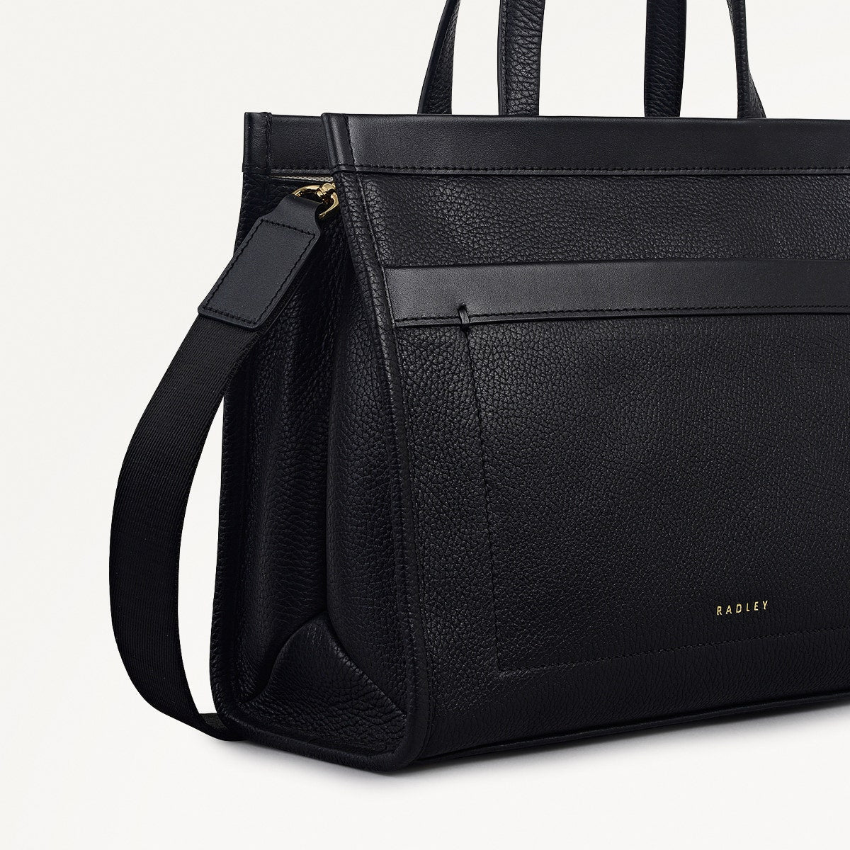 Alba Place Small Ziptop Grab Black - 111905