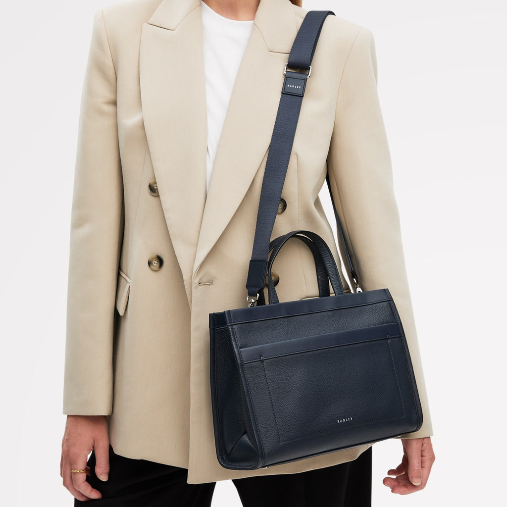 Alba Place Small Ziptop Grab Ink - 111906