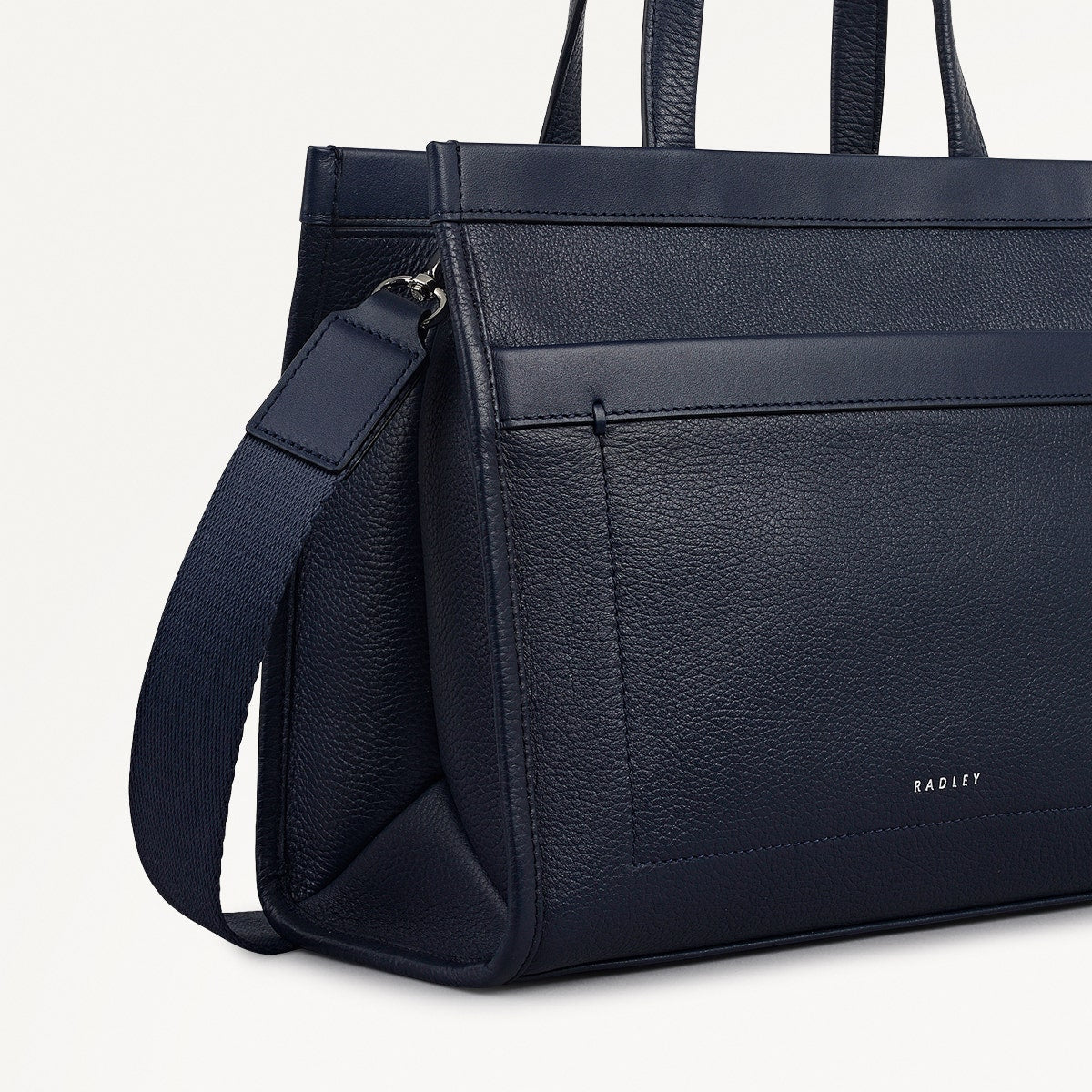 Alba Place Small Ziptop Grab Ink - 111906