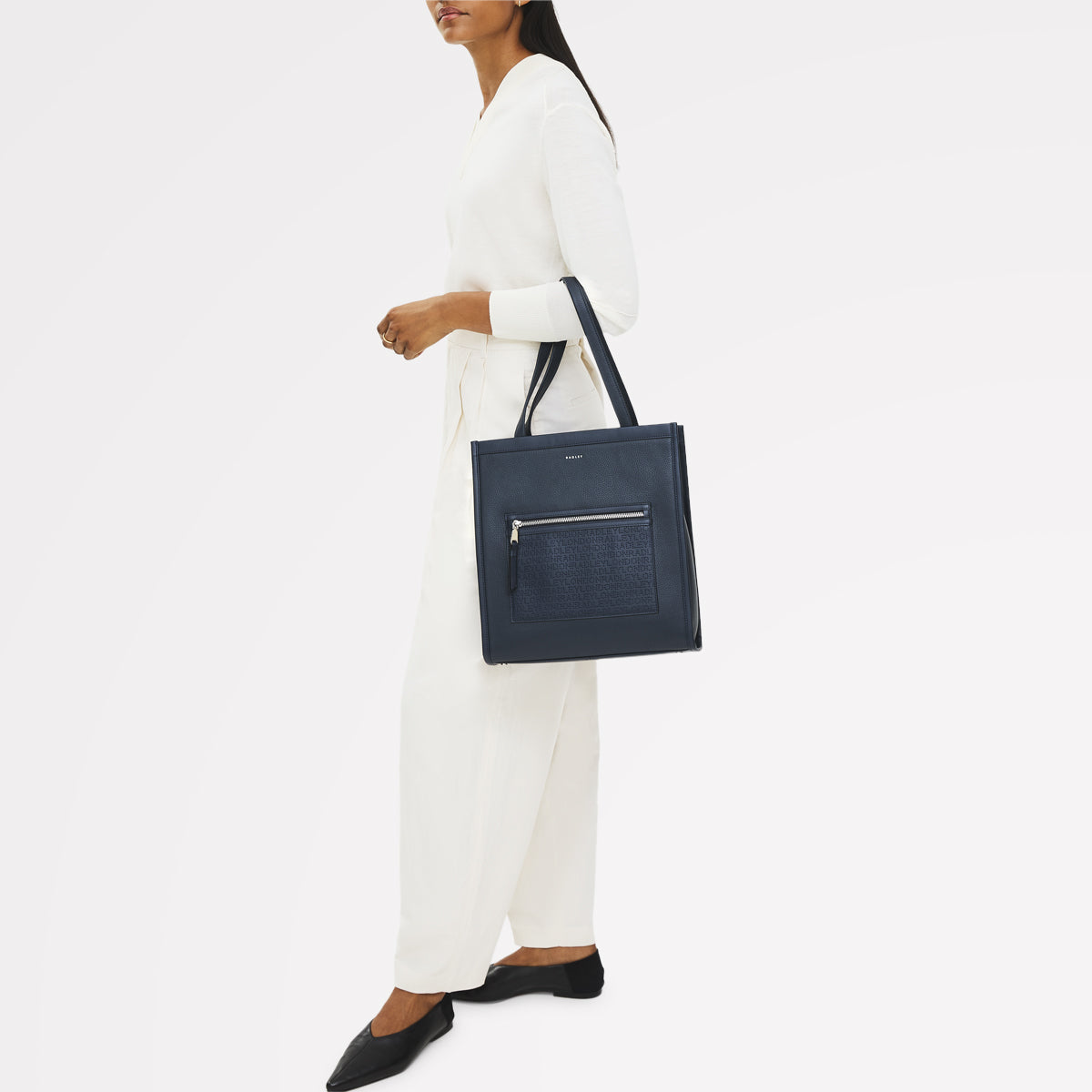 Alba Place - Logo Medium Ziptop Tote Ink - 111937