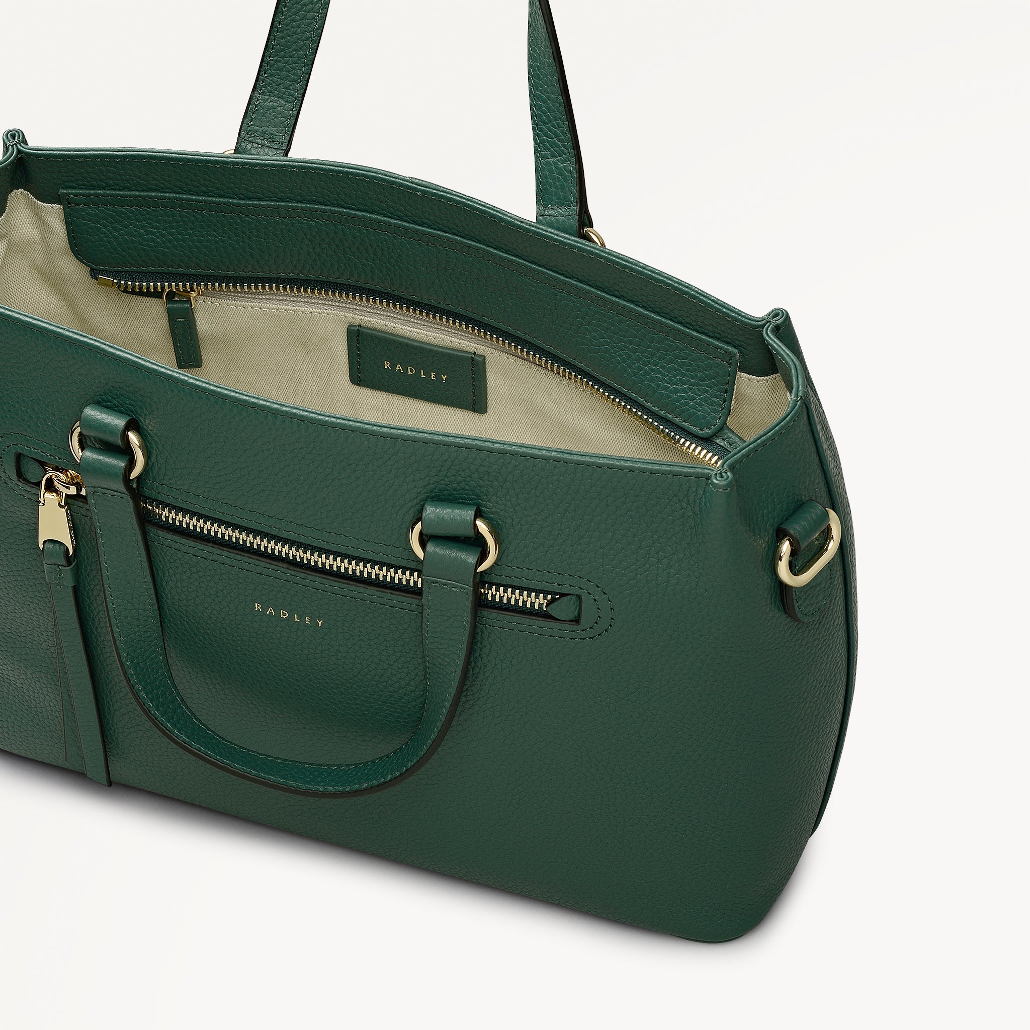 Pickwick Leather Medium Ziptop Grab Bag in Cedar - 111957