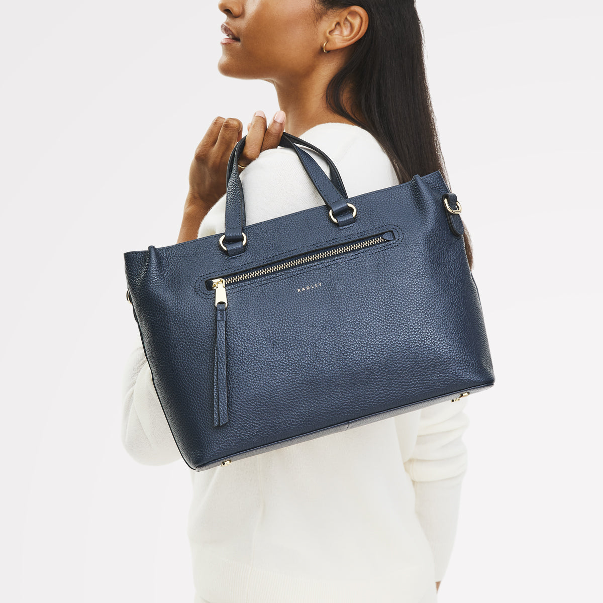 Pickwick Leather Medium Ziptop Grab Bag in Ink - 111959