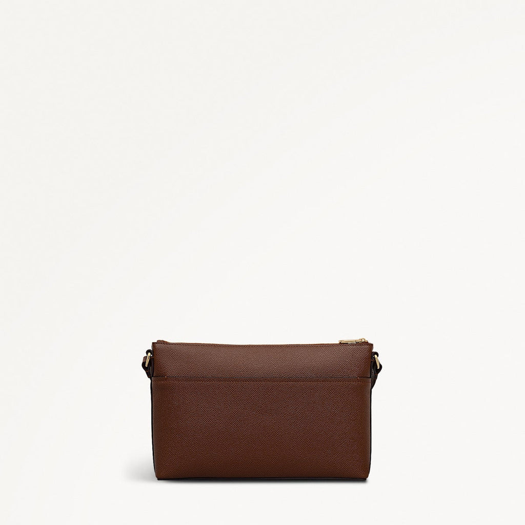 Pockets Leather Medium Ziptop Ew Cross Body Bag in Chocolate - 112141