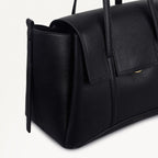 The Chancery Leather Medium Flapover Shoulder Bag in Black - 112164