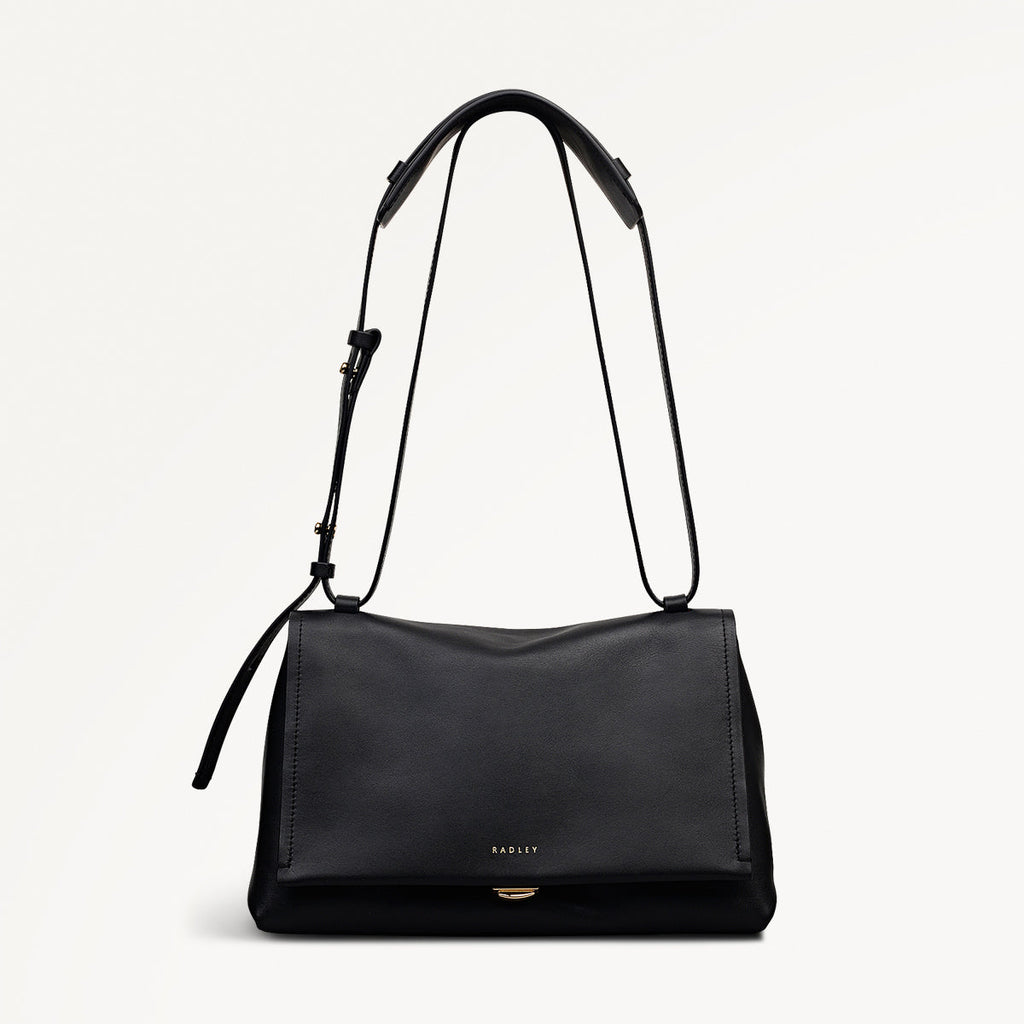 Mercer Street Leather Medium Flapover Shoulder Bag in Black - 112179