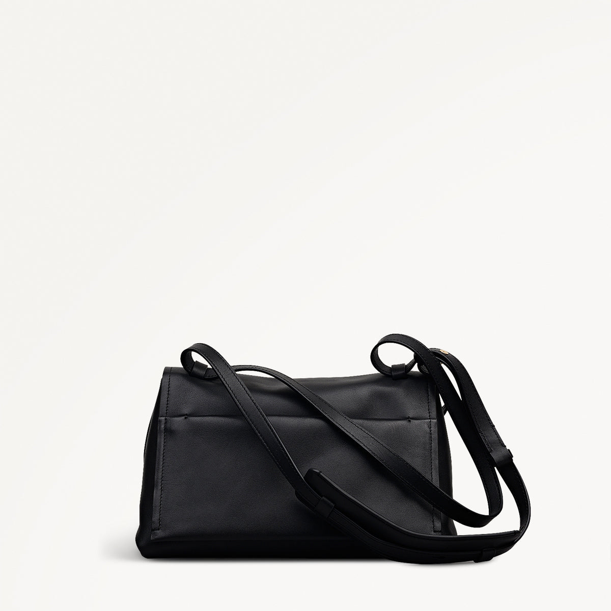 Mercer Street Leather Medium Flapover Shoulder Bag in Black - 112179