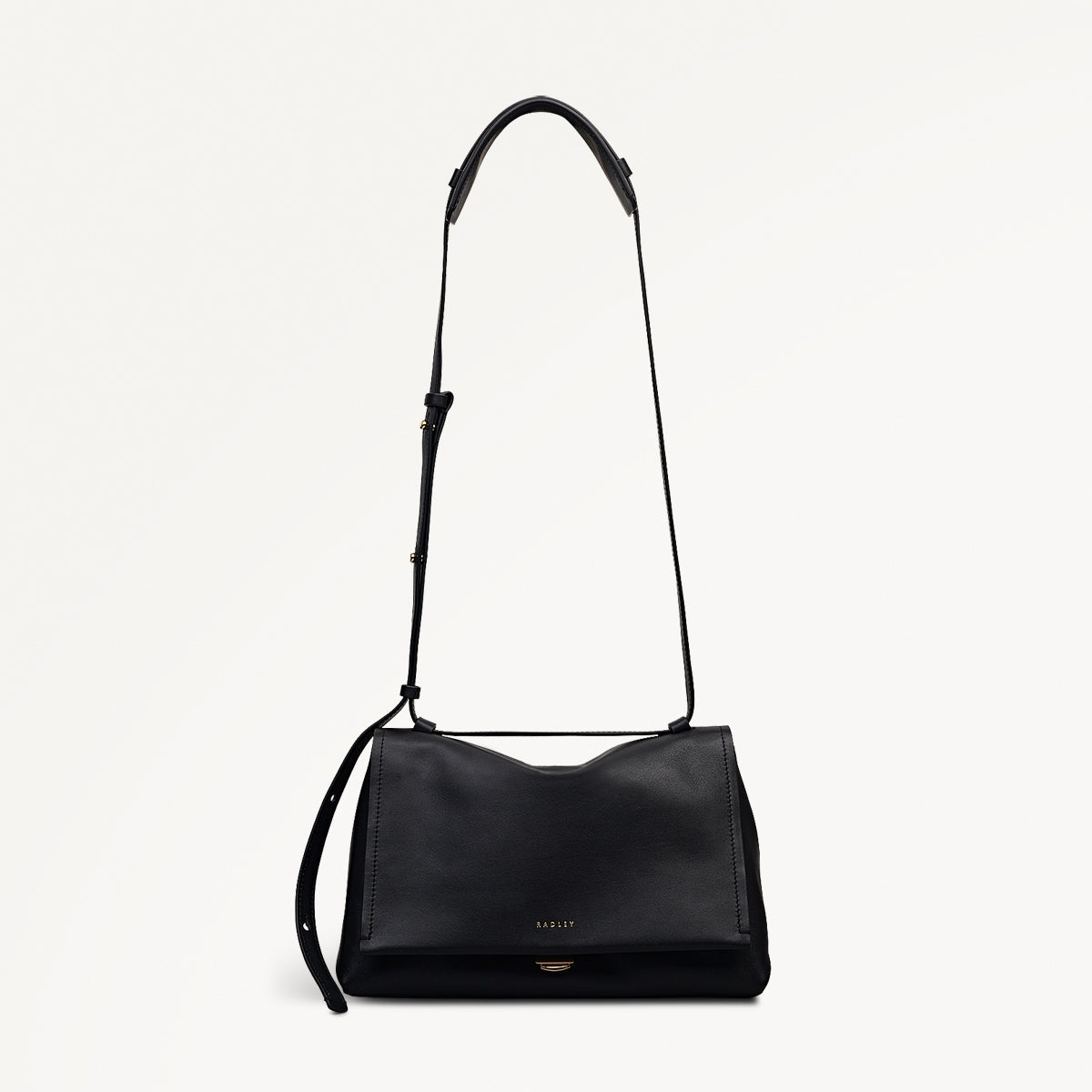Mercer Street Leather Medium Flapover Shoulder Bag in Black - 112179