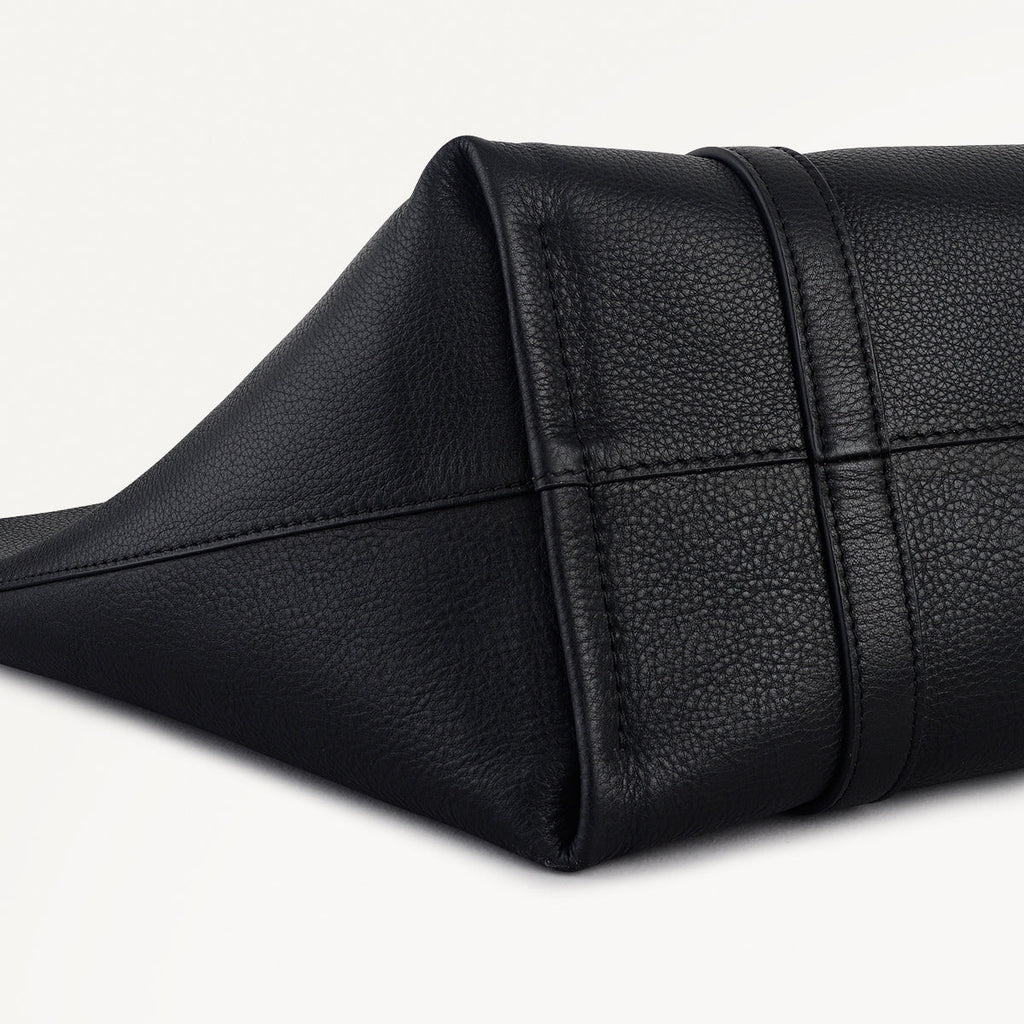 Hanbury Row Large Open Top Tote Bag in Black - 112182