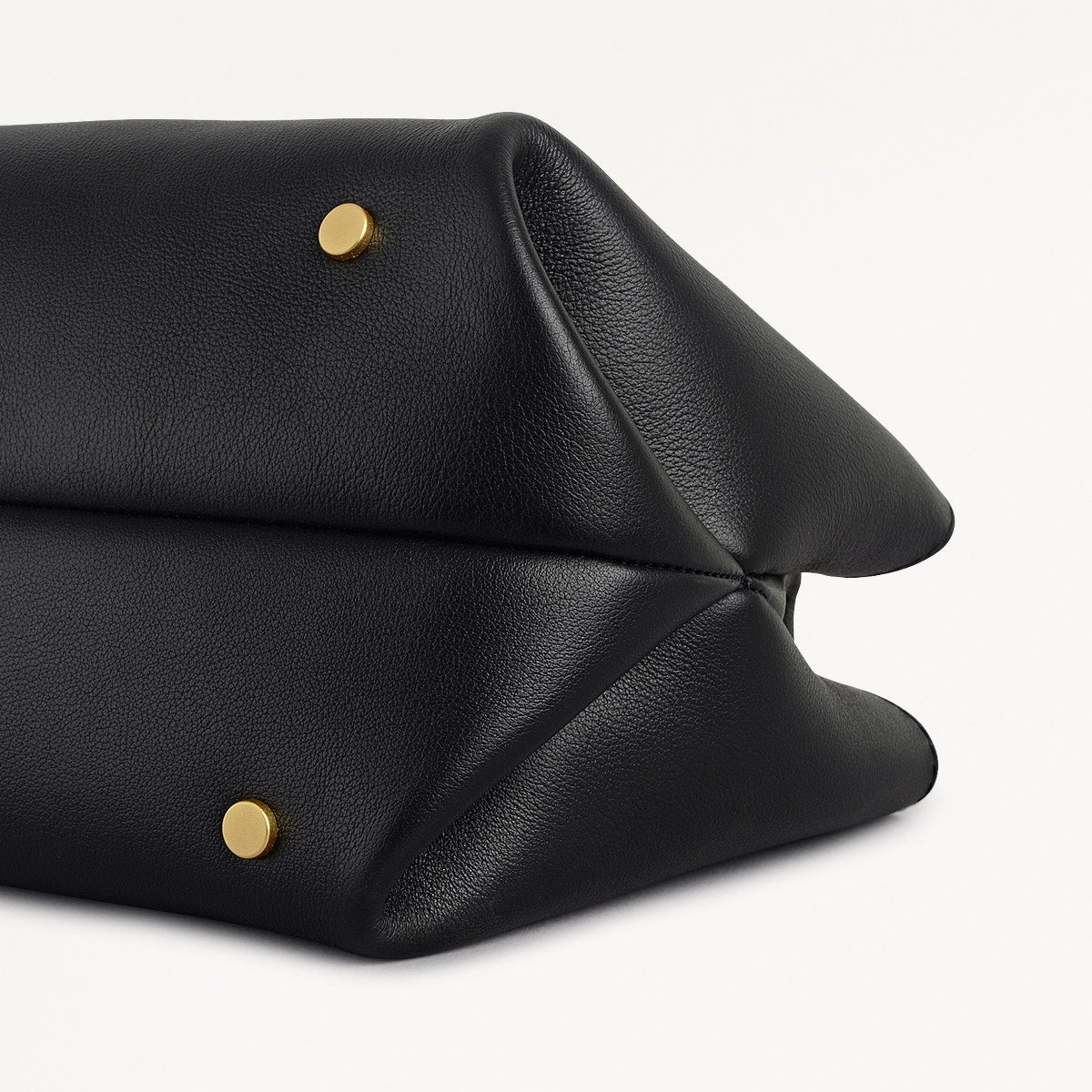 The Compton Small Ziptop Grab Bag in Black - 112199