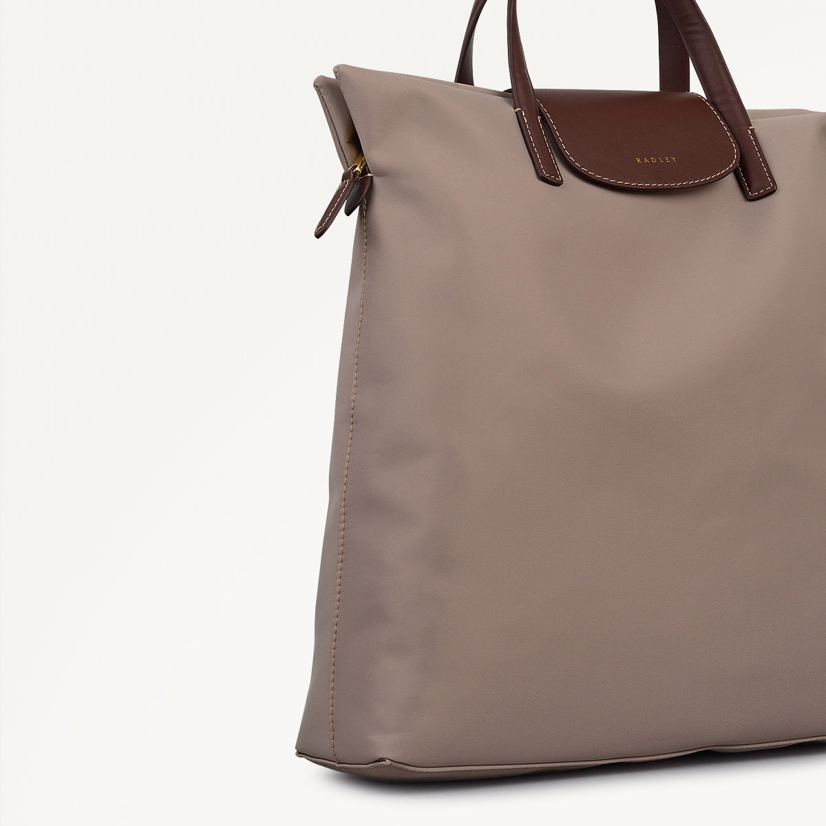 Pocket Essentials Fabric Medium Ziptop Backpack in Porcini - 112221