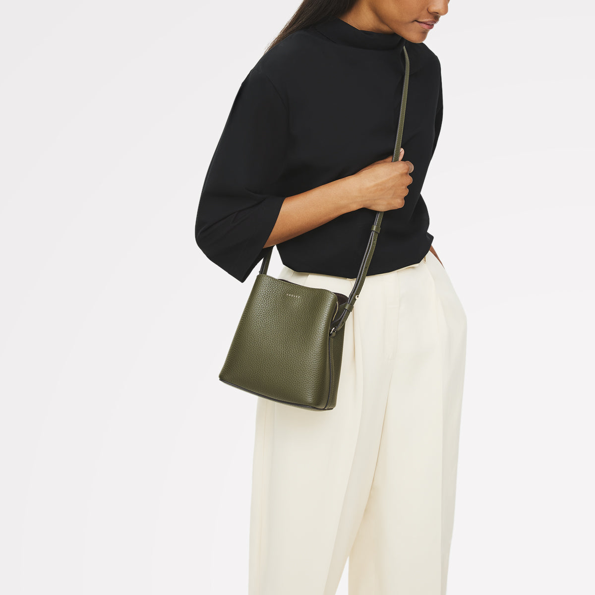 Dukes Place Leather Small Compartment Cross Body Bag in Pine Needle - 112229