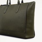 Oak Street Leather Medium Ziptop Tote Bag in Pine Needle - 112244