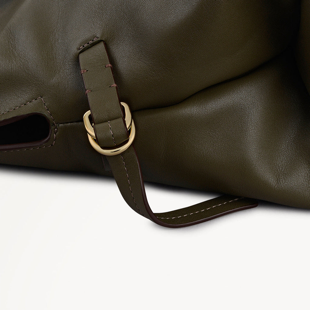 Fleet Street Leather Medium Flapover Shoulder Bag in Pine Needle - 112257