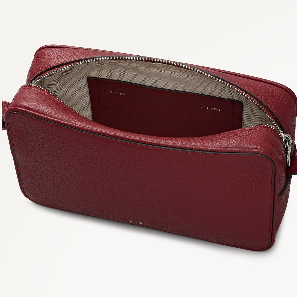 Duchess Close Leather Small Ziptop Cross Body Bag in Carmine - 112259