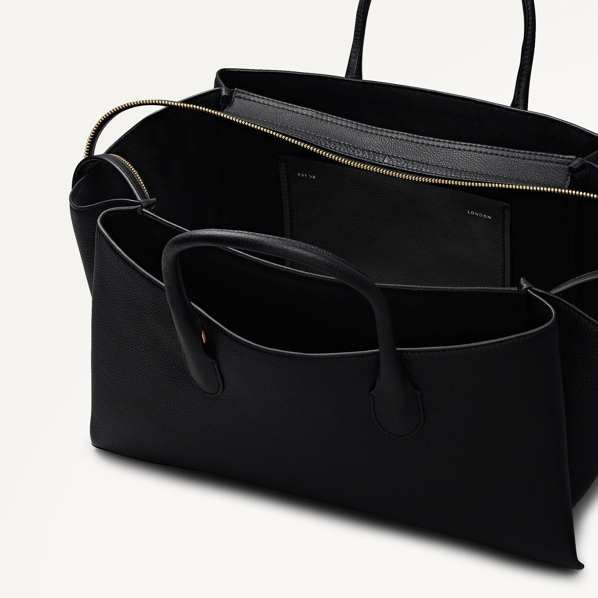 The Romilly Leather Large Ziptop Grab Bag in Black - 112269