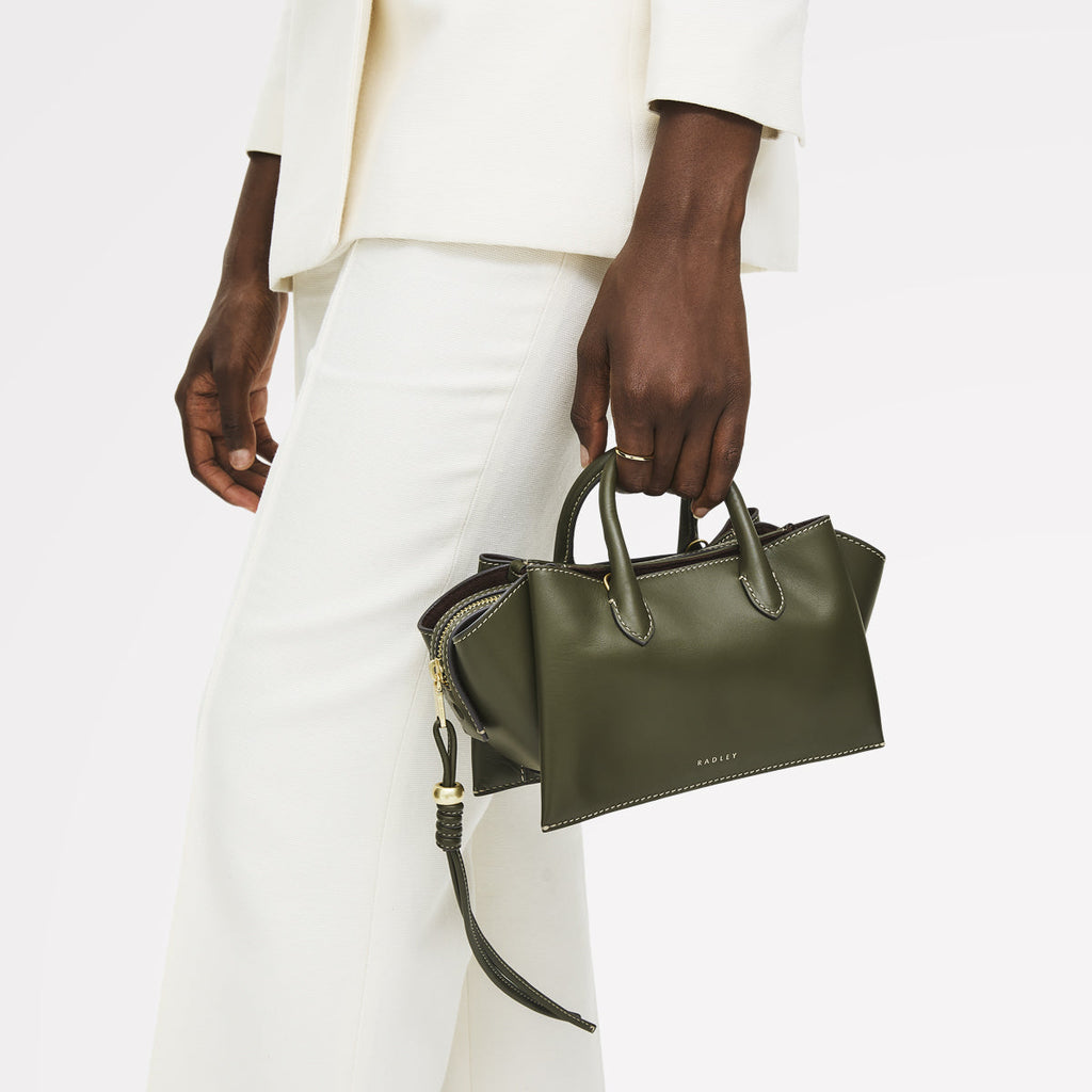 The Romilly Leather Small Ziptop Grab Bag in Pine Needle - 112270