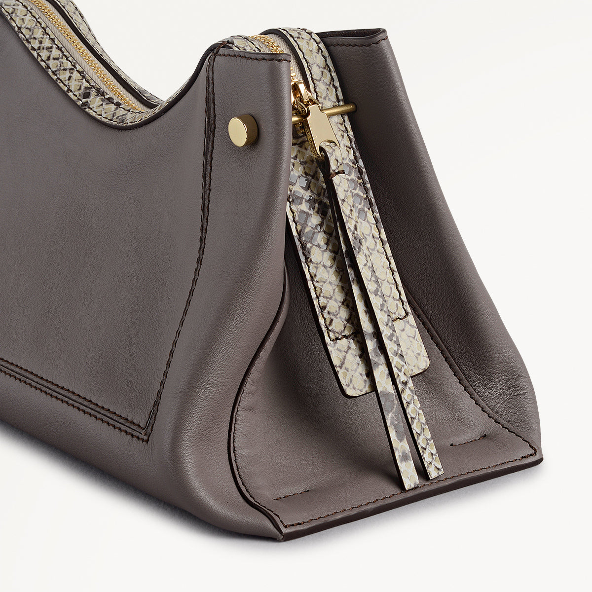 Hope Gardens Leather Medium Ziptop Shoulder Bag in Coffee - 112278