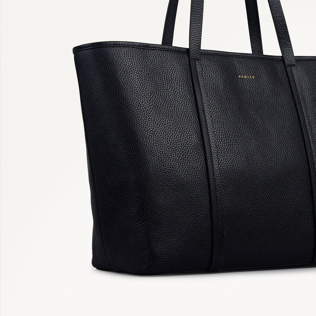 Templeton Place Leather Large Ziptop Tote Bag in Black - 112393