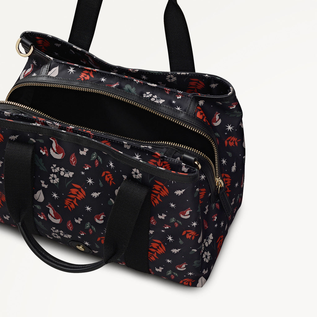 Holly Avenue Fox Fabric Medium Ziptop Grab Bag in Black - 112772