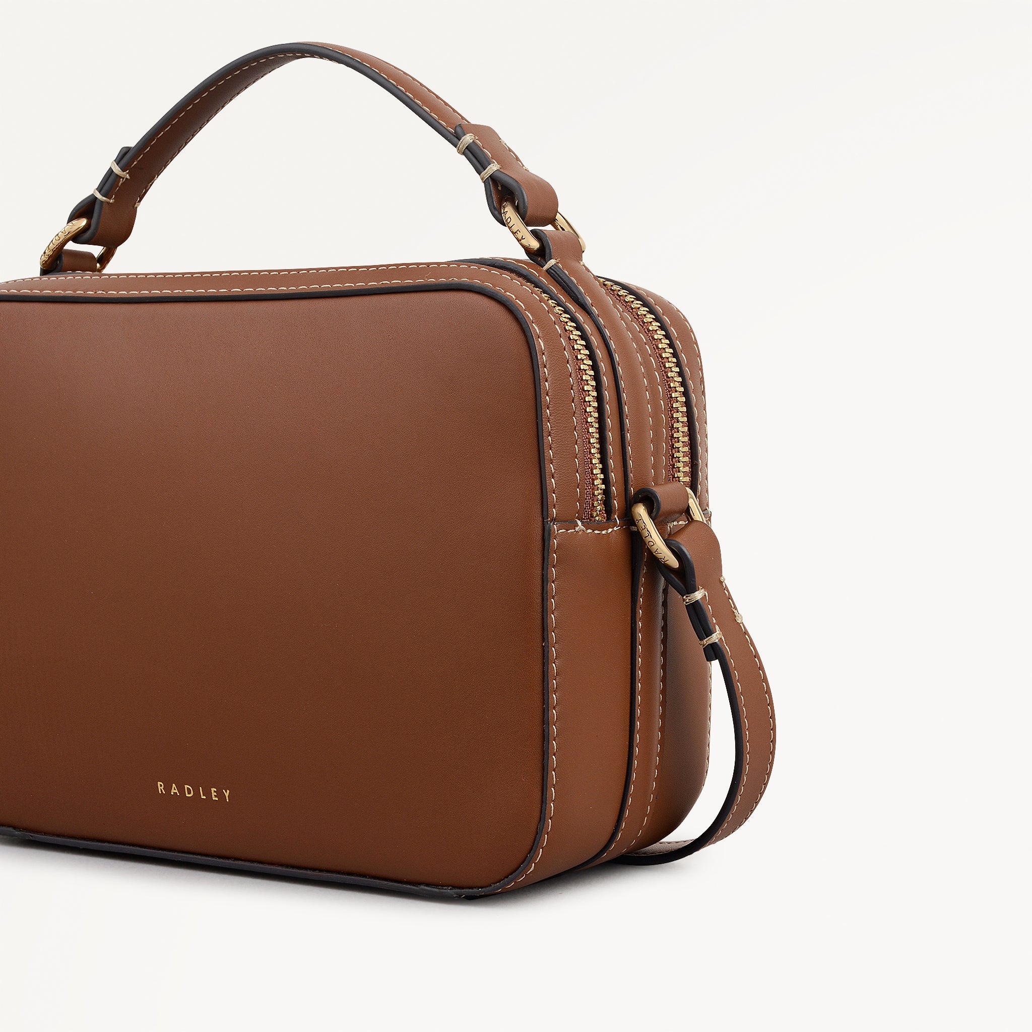 Hadley Lane Medium Ziptop Cross Body Cognac - 112942