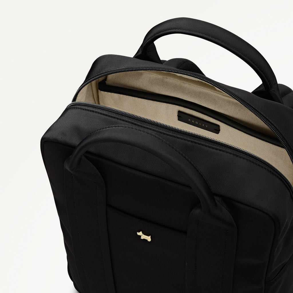 Grove Close - Responsible Large Ziptop Backpack Black - 112964