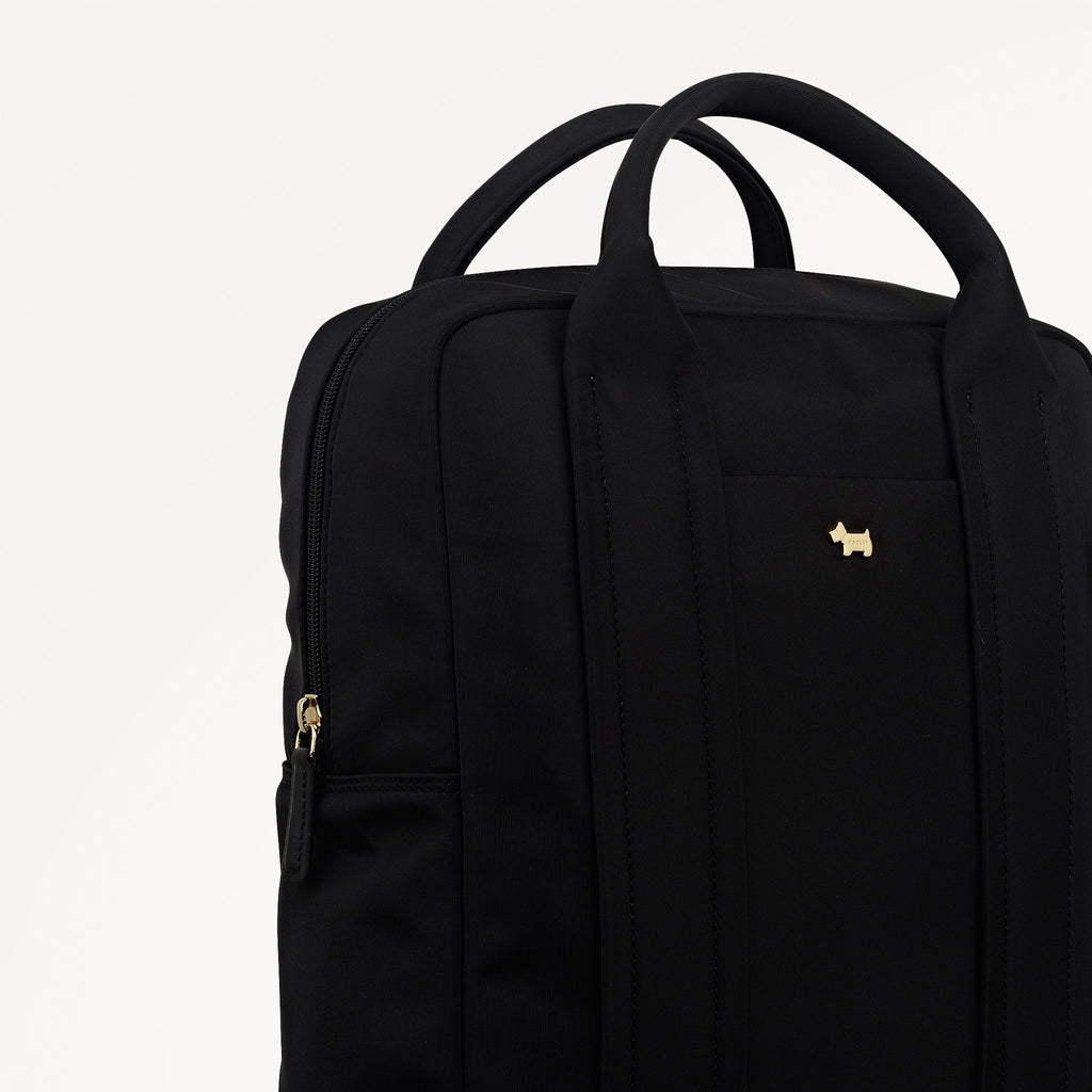 Grove Close - Responsible Large Ziptop Backpack Black - 112964