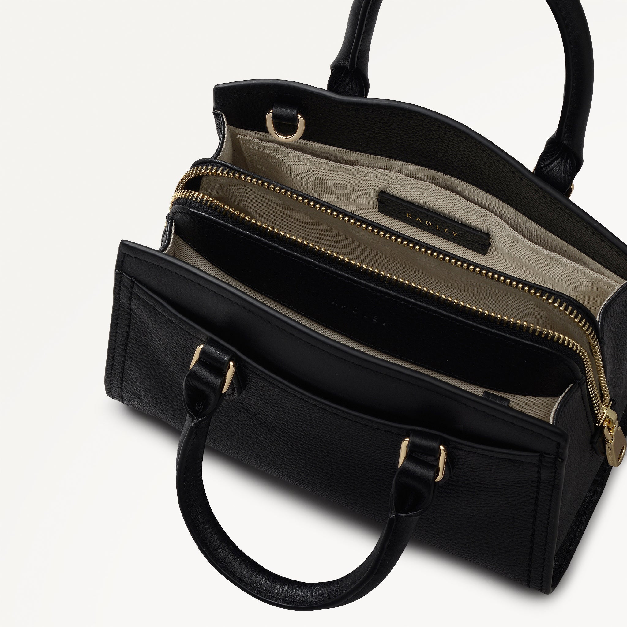 Portland Way Mini Zip Around Grab Black - 113283