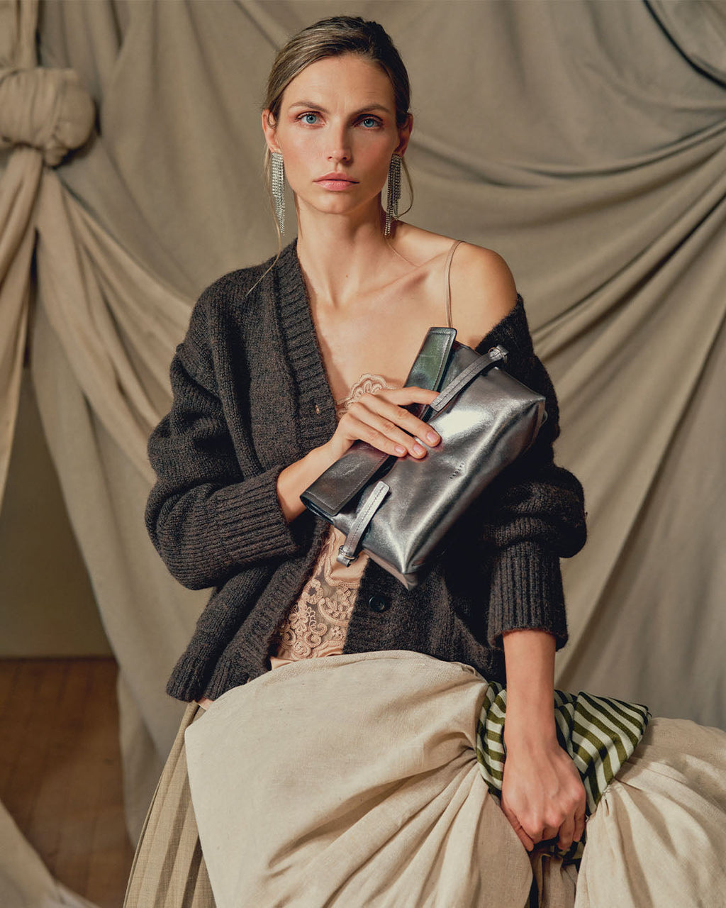 Fleet Street Leather Medium Flapover Clutch Bag in Silver - 112307