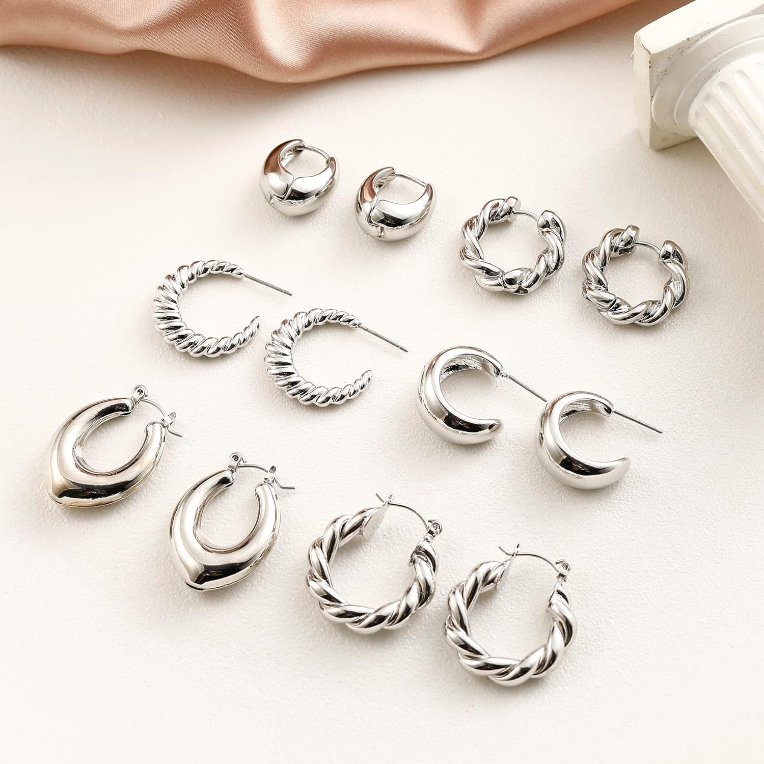 Gold Chunky Hoop Earrings Set for Women, 14K Gold Plated Twisted Huggie Hoop Earring Hypoallergenic, Thick Open Hoops Set Lightweight