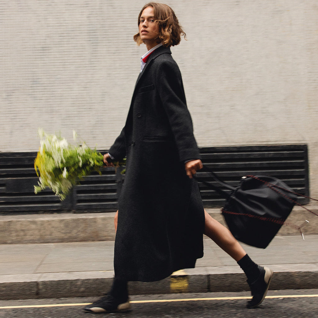 Eden Row Fabric Large Open Top Tote Bag in Black - 112319