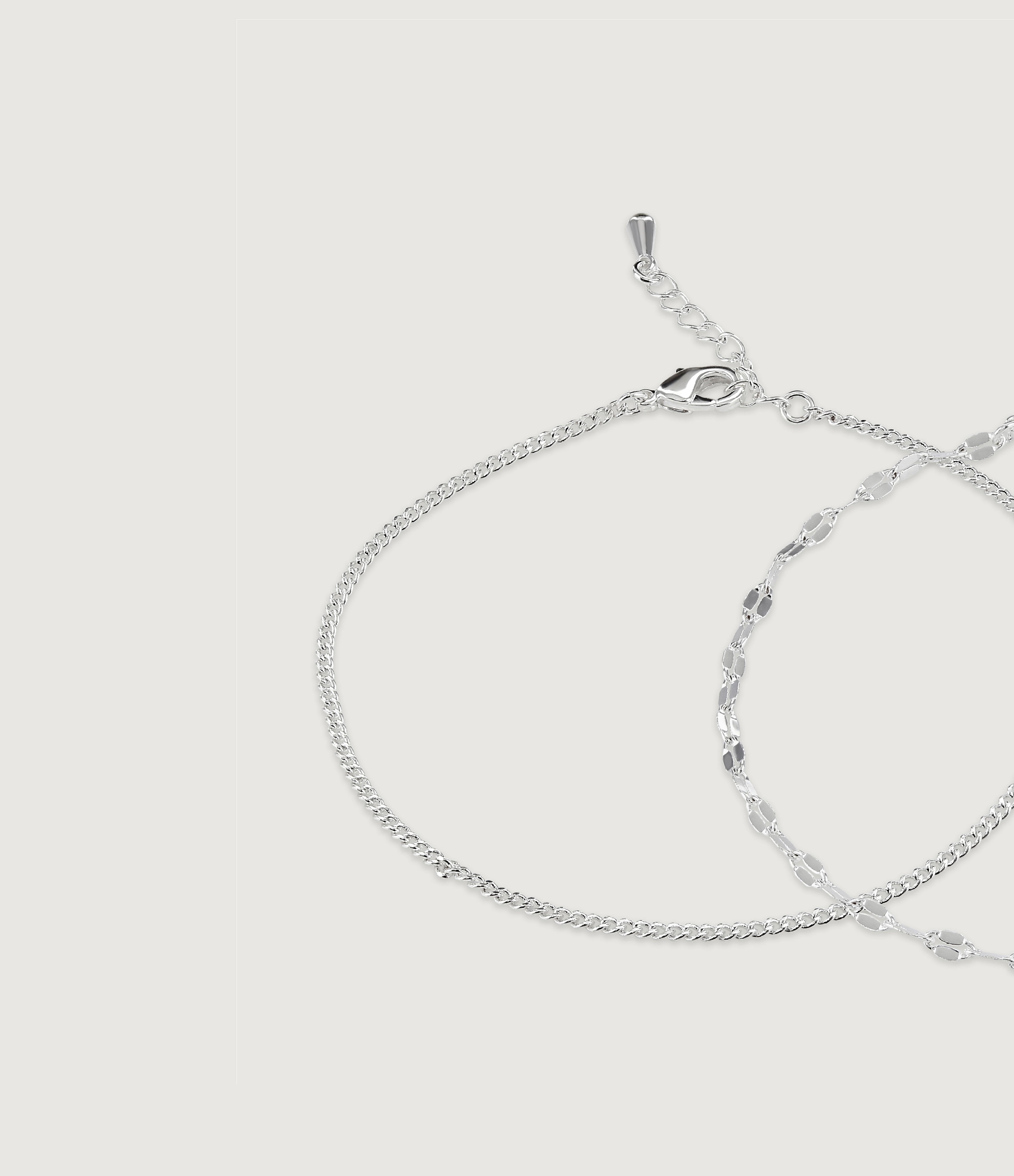 SET OF TWO CHAIN BRACELETS