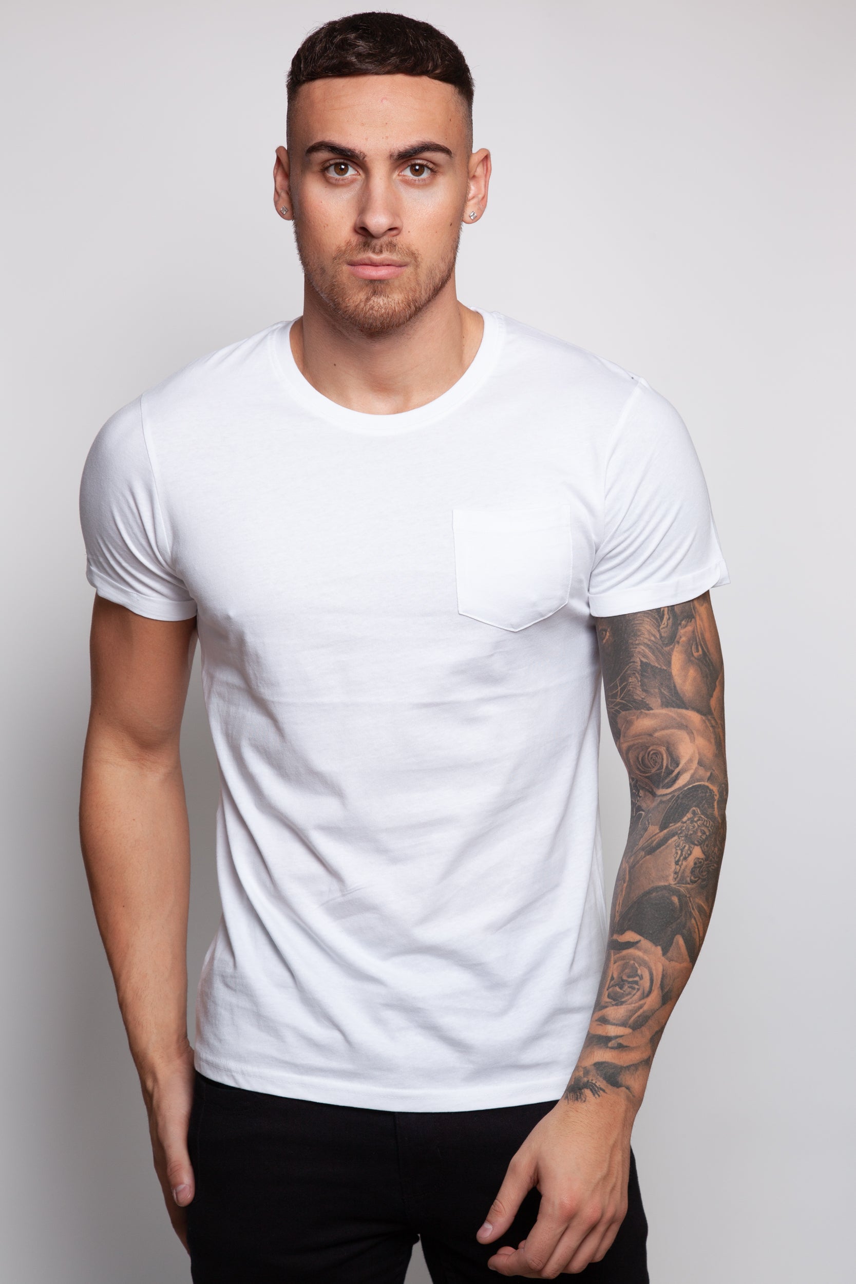 Crew Neck Pocket Roll T-Shirt
