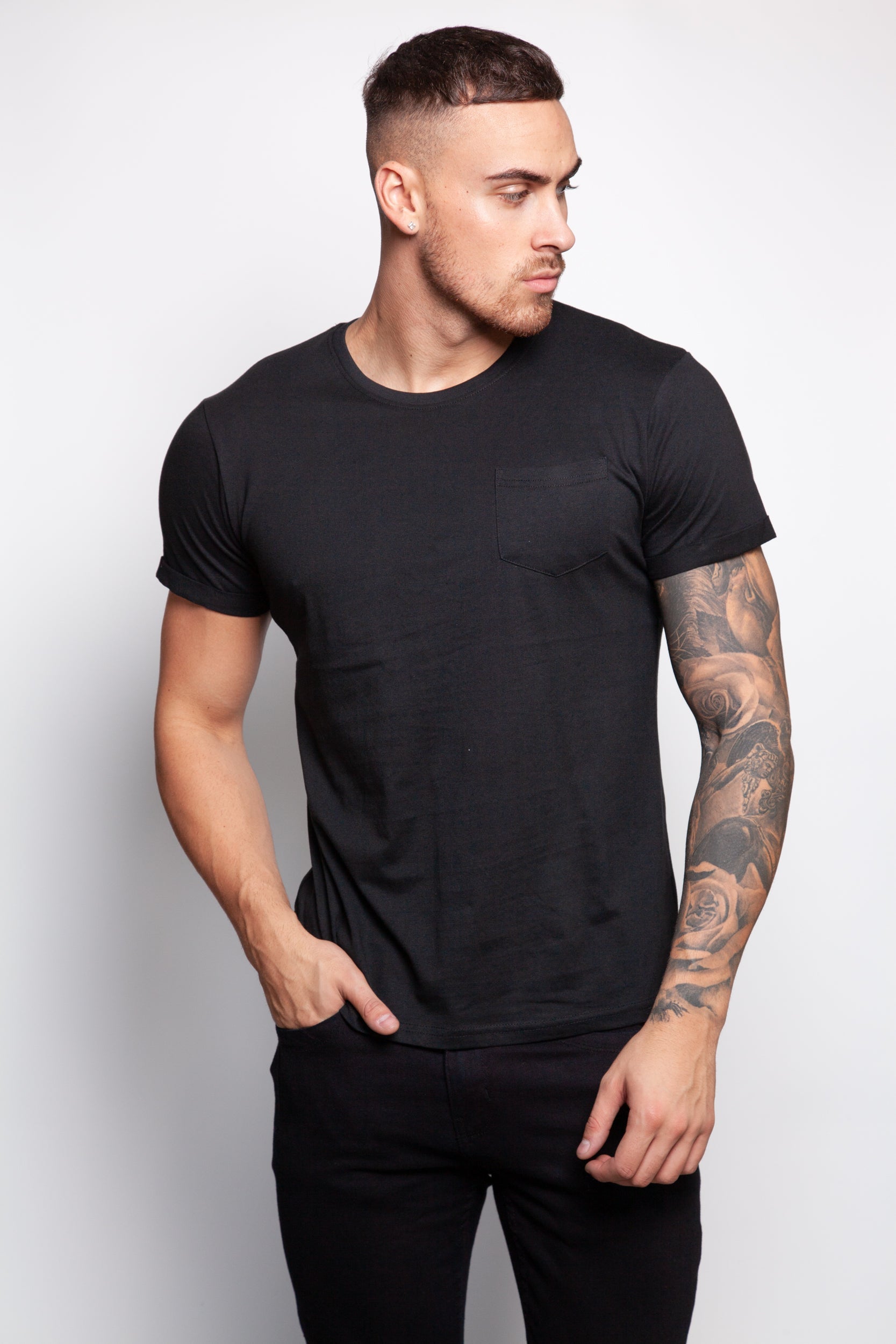Crew Neck Pocket Roll T-Shirt