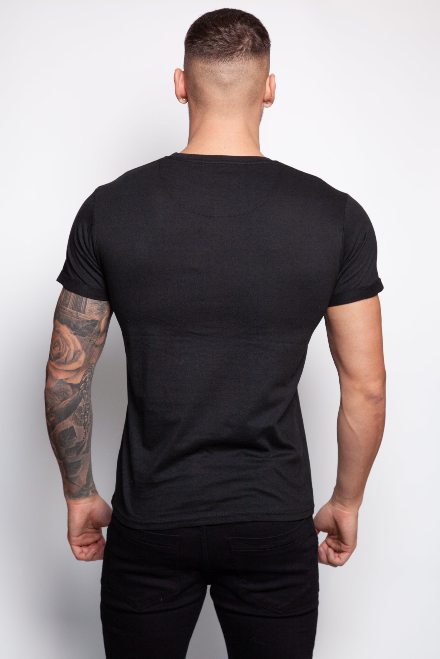 Crew Neck Pocket Roll T-Shirt
