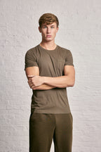 Crew Neck Pocket Roll T-Shirt