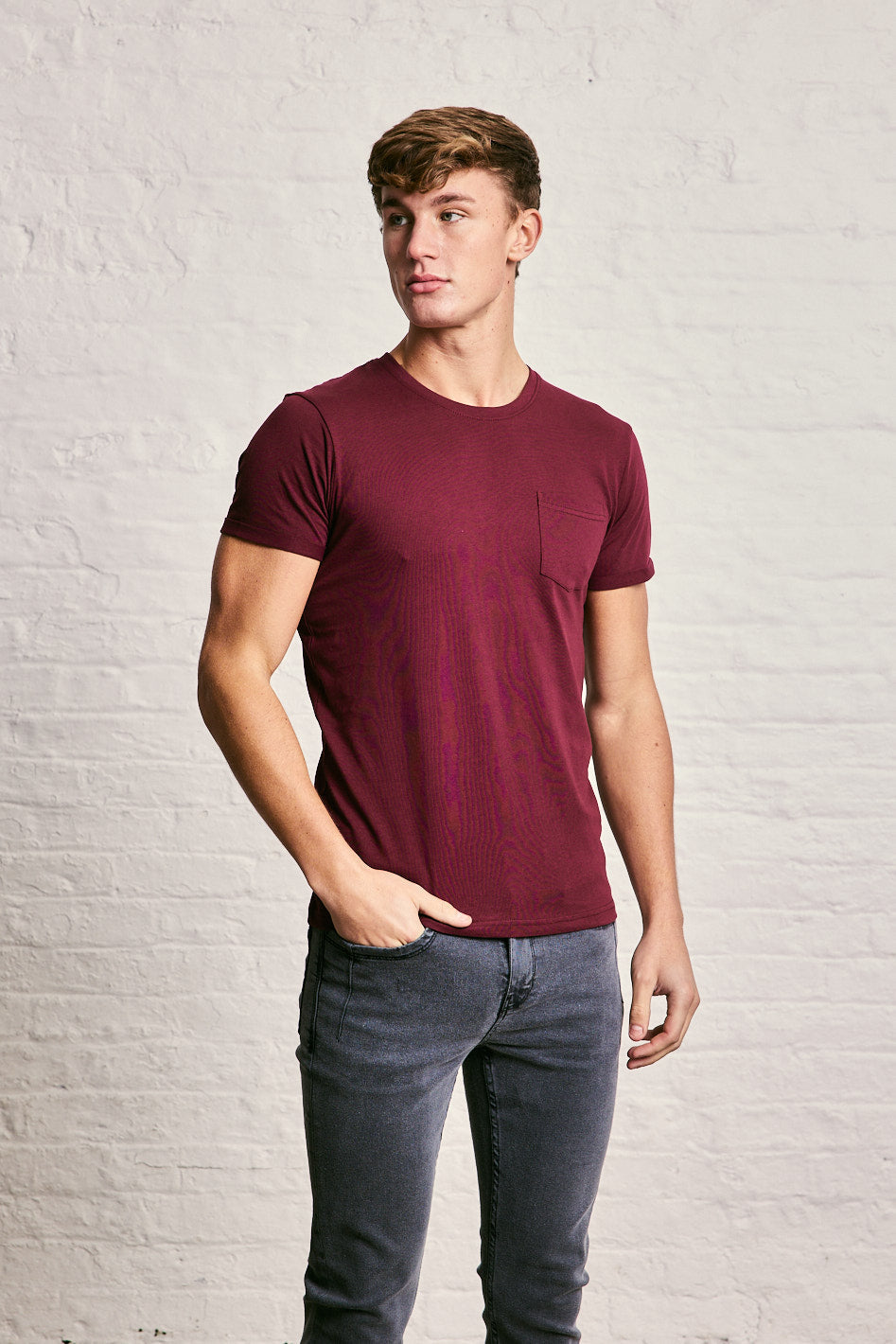 Crew Neck Pocket Roll T-Shirt