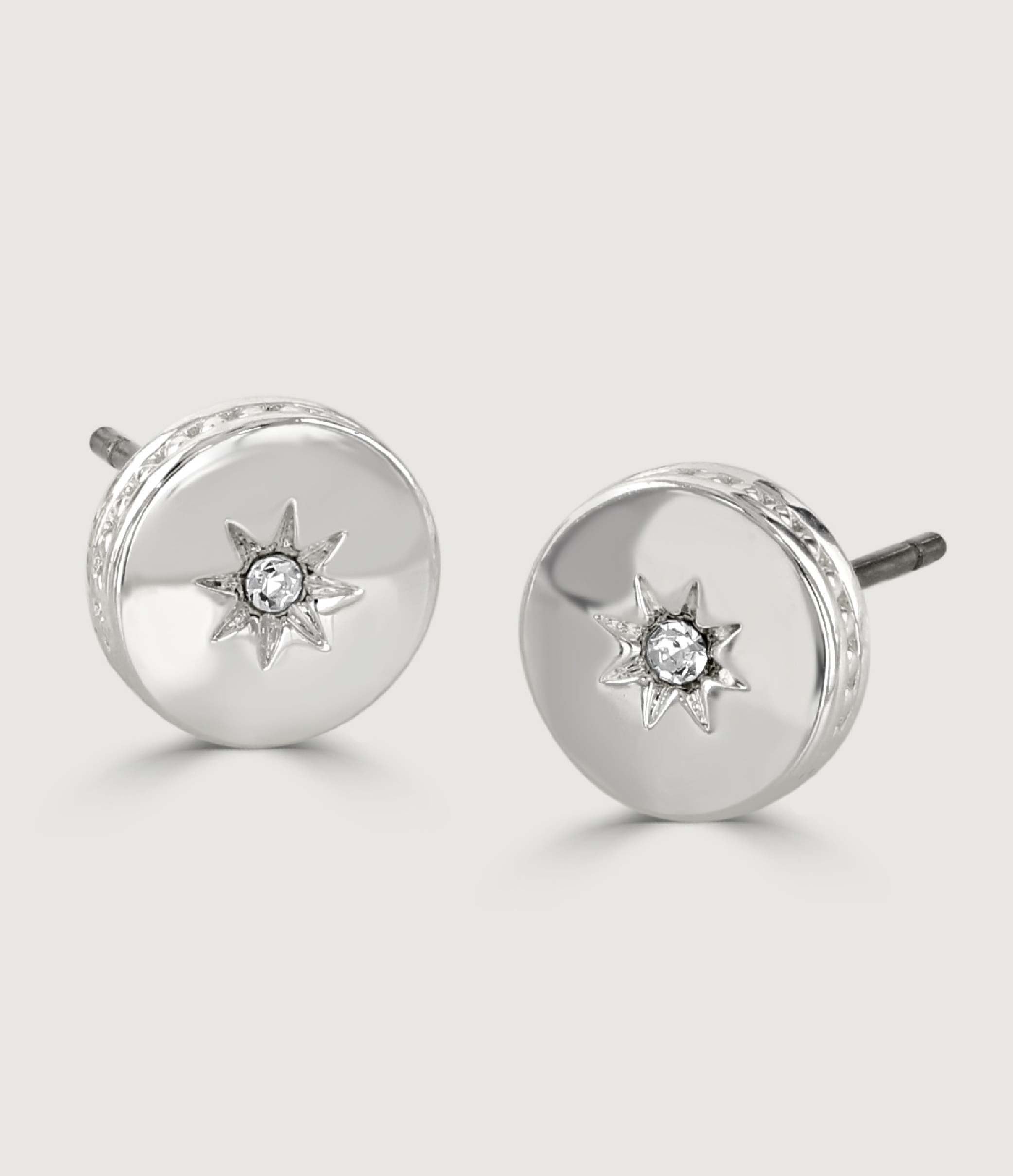 POLISHED SET OF TWO STUD EARRINGS
