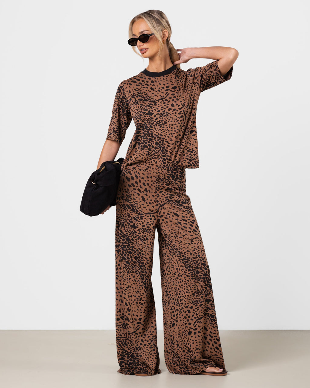 Leila Short Sleeve Top | Leopard Brown
