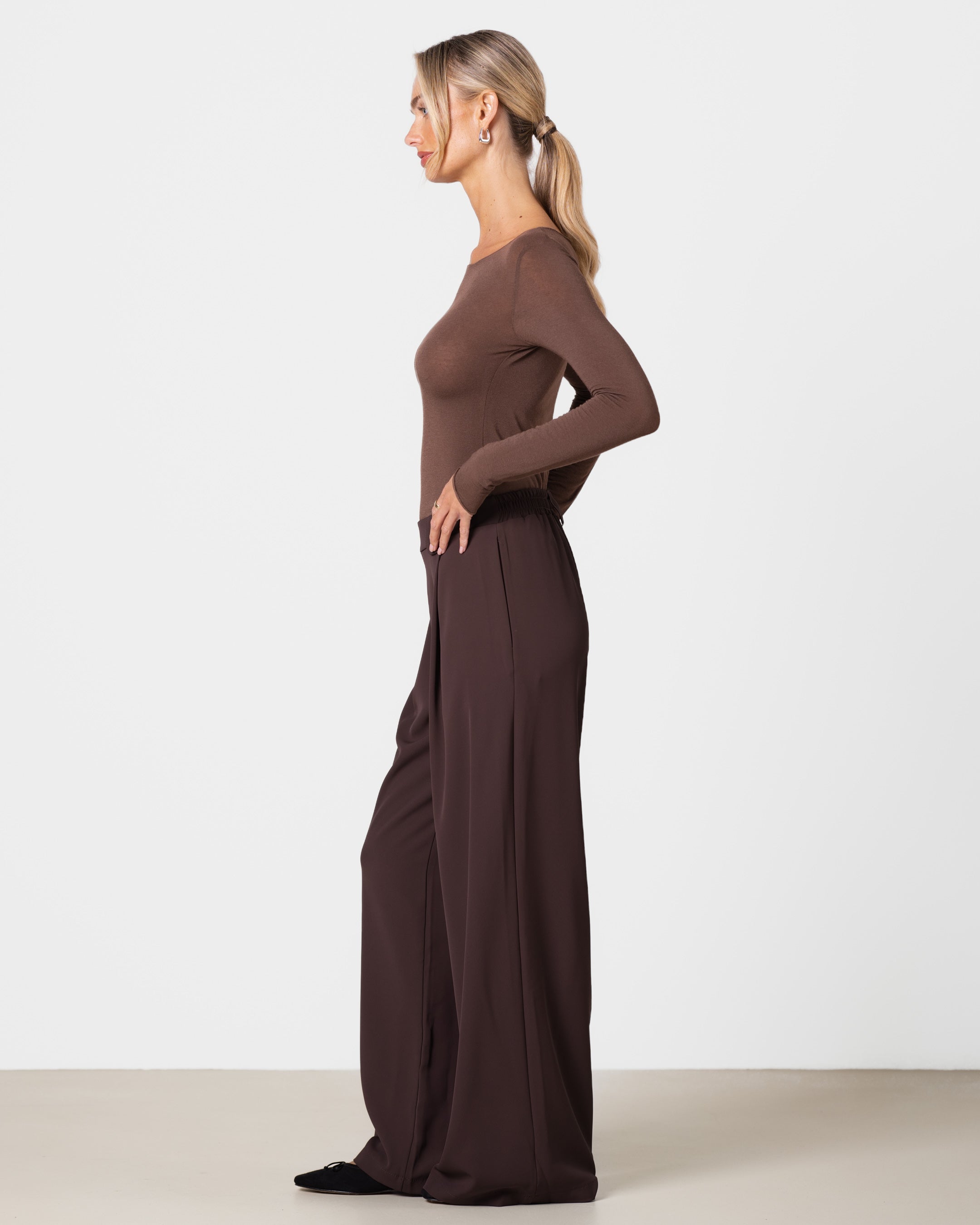 Mae Featherweight Boatneck Top | Brown | Modal-Cashmere