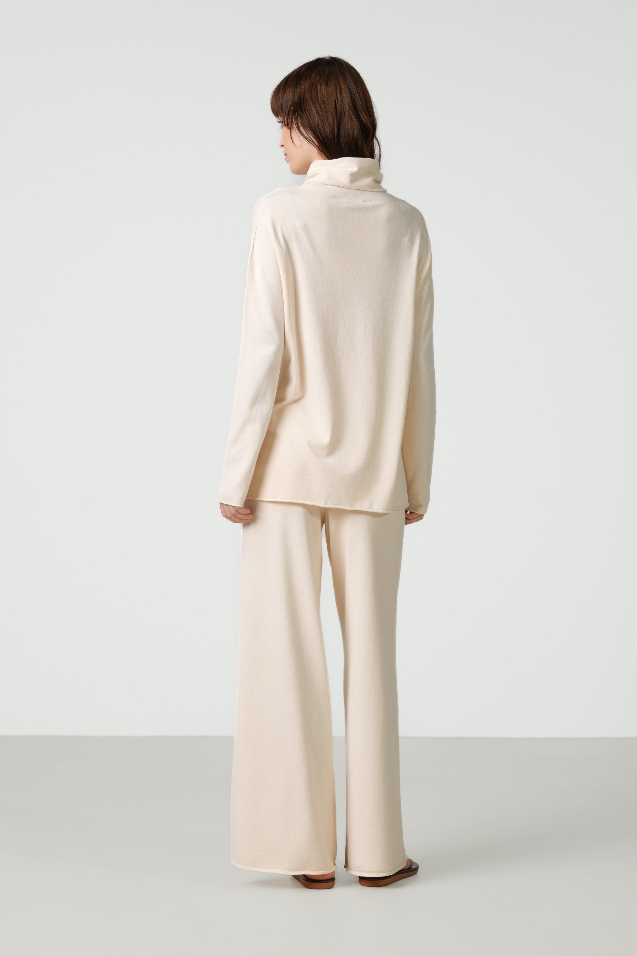 Kaia Elastic Waist Pants | Cream | Fine Knit