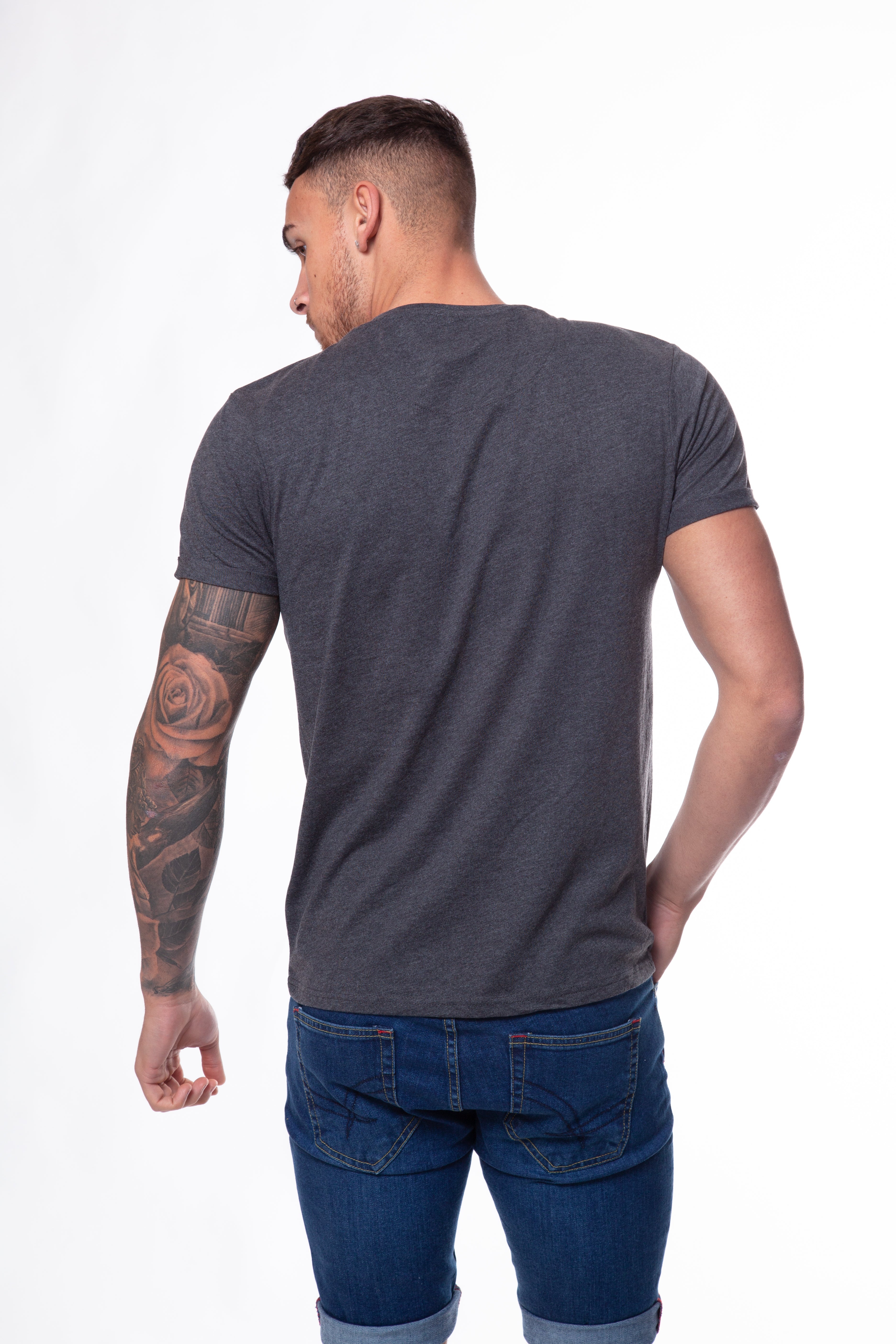 Crew Neck Pocket Roll T-Shirt