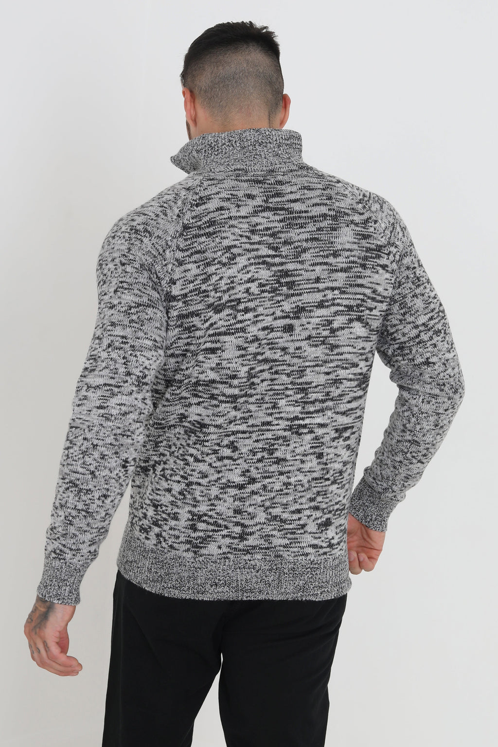 Mantell Quater Zip Sweatshirt
