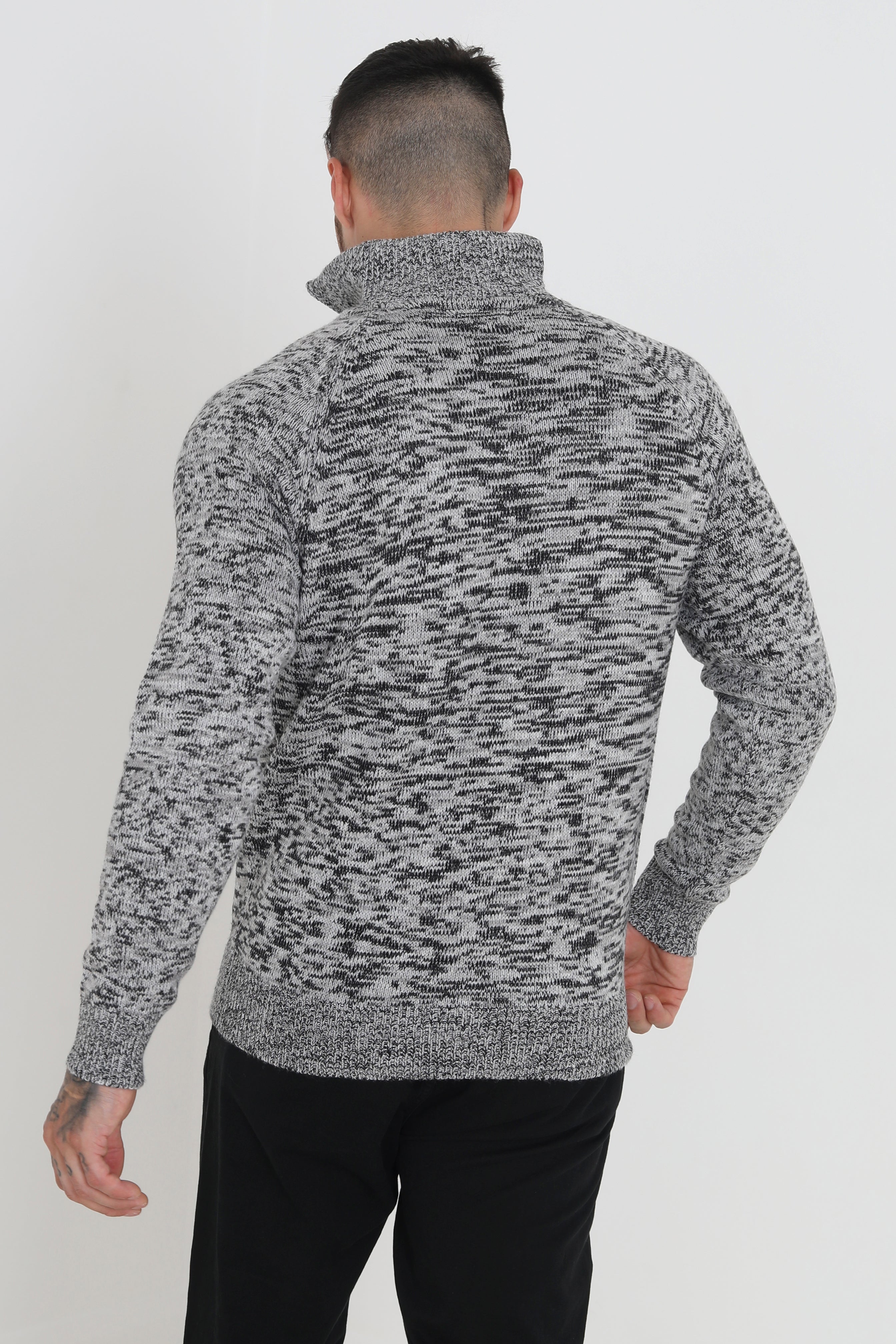 Mantell Quater Zip Sweatshirt