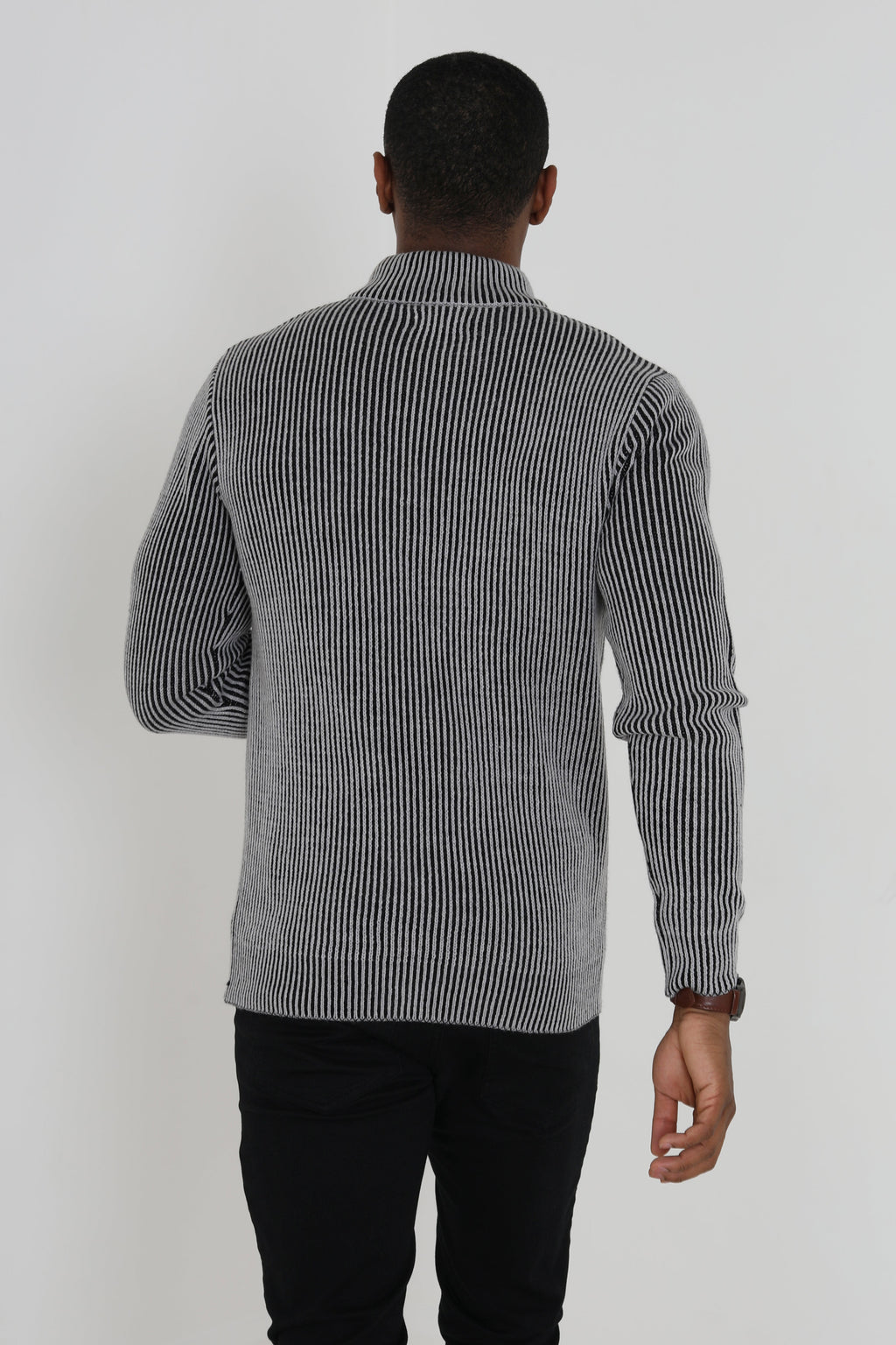 Bradshaw Button Sweatshirt