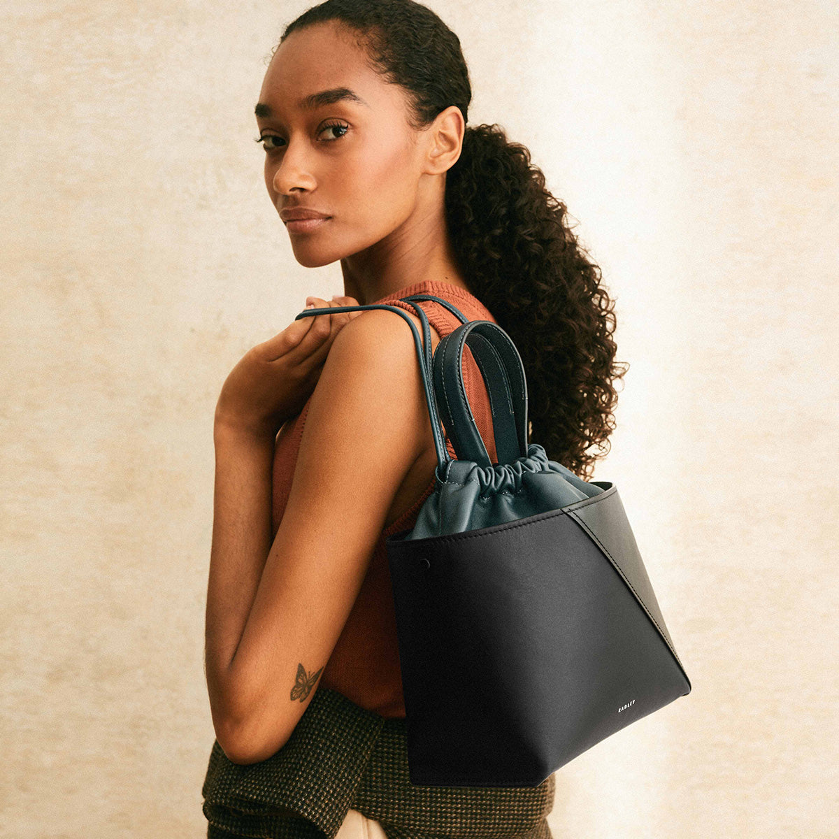 The Portobello Small Drawstring Cross Body Black - 112192