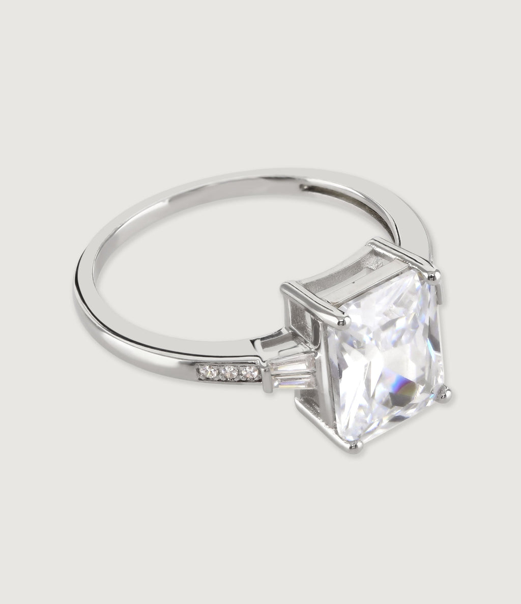 THE CARAT COLLECTION - CLEAR BAGUETTE WITH TAPERED BAGUETTE